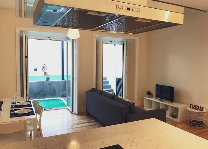 Apartment Senhora Do Monte 2 *